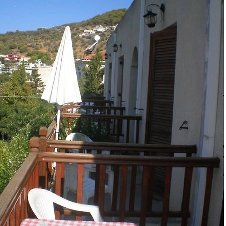 Ilios Apartments Poros Town Exterior photo